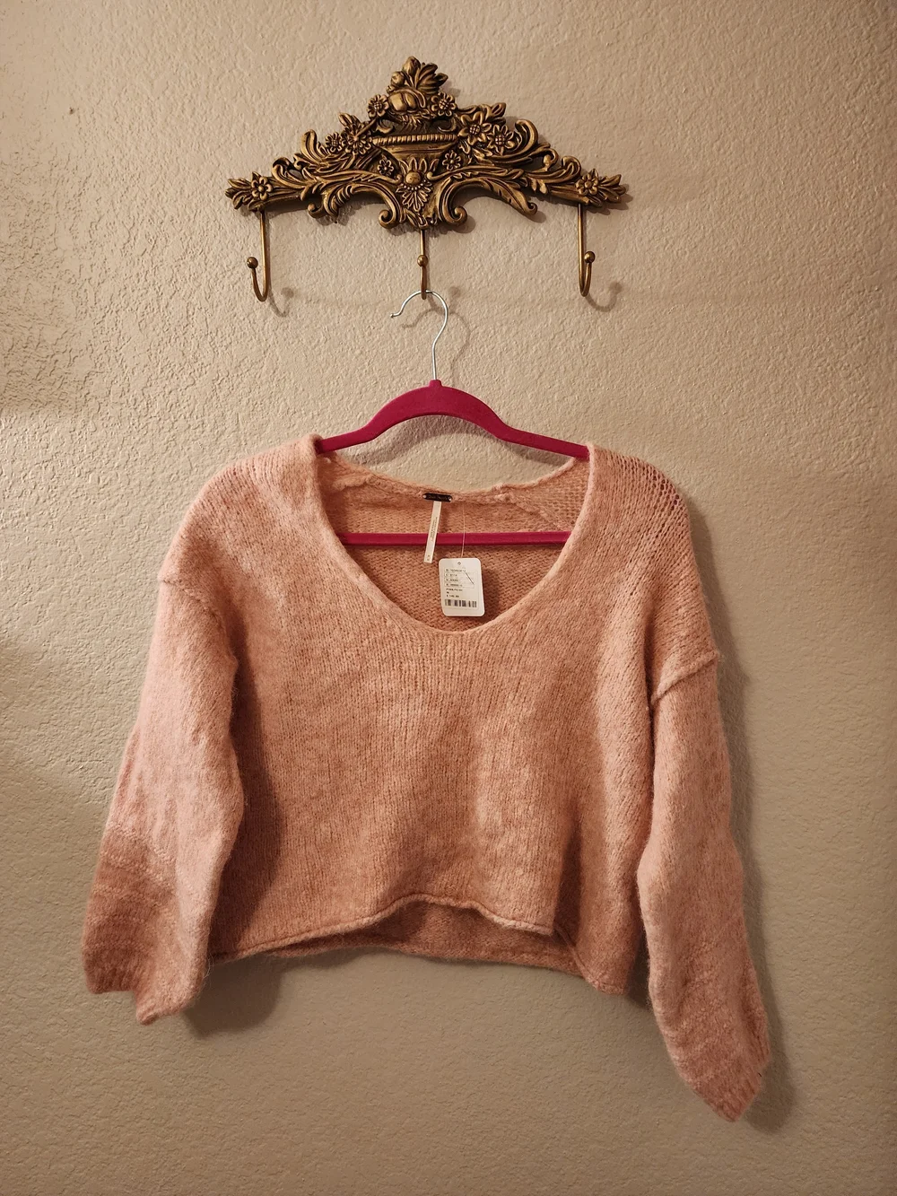 Free People Cuddle Up Alpaca Wool Blend V-Neck Cropped Pullover Sweater M Pink